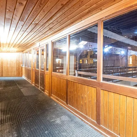 Reine Blanche - Location: Avec Chambre, Balcon Au Sud, Bordure De Pistes Mae-9052 Apartment Val Thorens