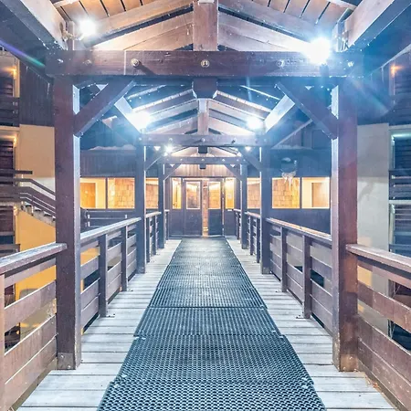 Apartment Reine Blanche - Location: Avec Chambre, Balcon Au Sud, Bordure De Pistes Mae-9052 Val Thorens